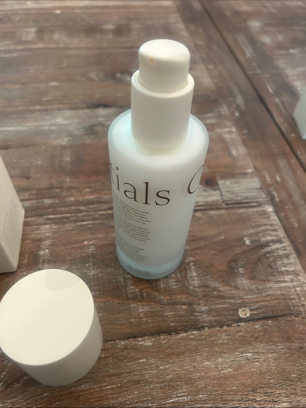 Oak Essentials Nourishing Cleansing Milk 5 fl oz - Picture 2 of 4